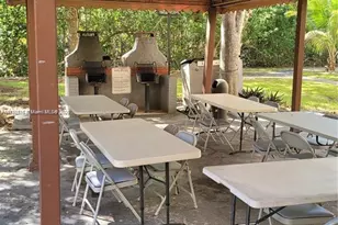 17890 W Dixie Hwy 307 Hwy, Miami, FL 33160 - Photo 37