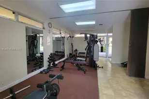 17890 W Dixie Hwy 307 Hwy, Miami, FL 33160 - Photo 5