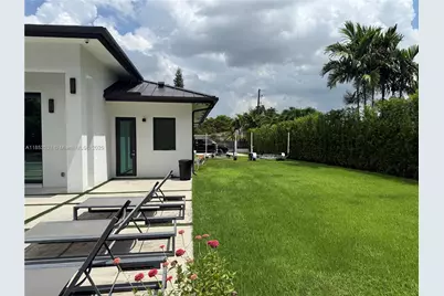 9600 SW 66th St, Miami, FL 33173 - Photo 53