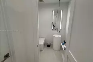 9600 SW 66th St, Miami, FL 33173 - Photo 17