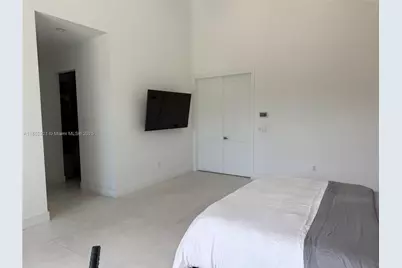 9600 SW 66th St, Miami, FL 33173 - Photo 21