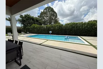 9600 SW 66th St, Miami, FL 33173 - Photo 49
