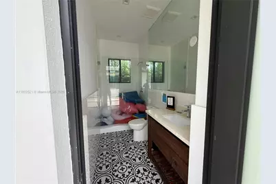 9600 SW 66th St, Miami, FL 33173 - Photo 51