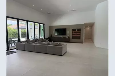 9600 SW 66th St, Miami, FL 33173 - Photo 5