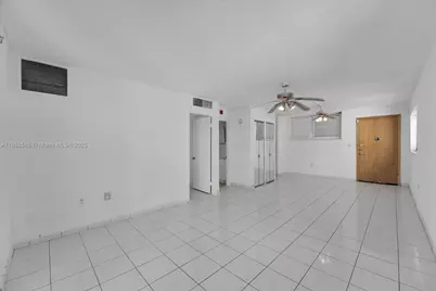 1750 James Ave #7L, Miami Beach, FL 33139 - Photo 5