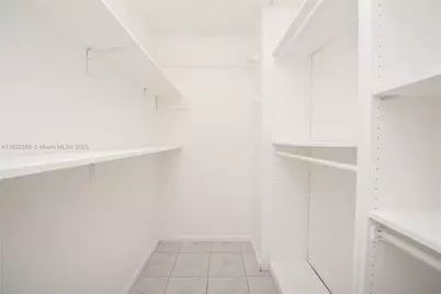 9688 Fontainebleau Blvd #504, Miami, FL 33172 - Photo 11