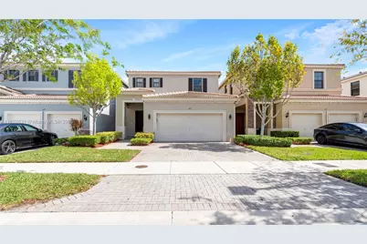 671 NE 191st Ter, Miami, FL 33179 - Photo 15
