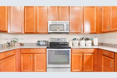 671 NE 191st Ter, Miami, FL 33179 - Photo 33