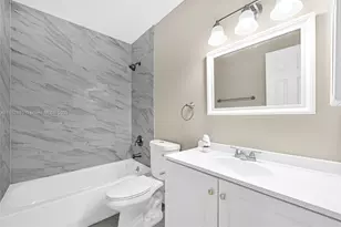 15655 SW 82nd Cir Ln, Miami, FL 33193 - Photo 17