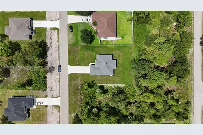 739 Sunrise Blvd, Lehigh Acres, FL 33974 - Photo 15