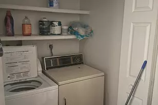 8040 Hampton Blvd, North Lauderdale, FL 33068 - Photo 17