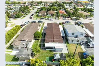 9311 SW 37th St, Miami, FL 33165 - Photo 33
