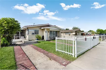 9311 SW 37th St, Miami, FL 33165 - Photo 3