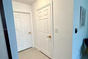 3001 NE 185th St, Aventura, FL 33180 - Photo 9