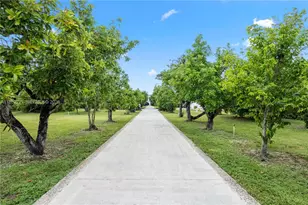 27800 SW 182nd Ave, Homestead, FL 33031 - Photo 7