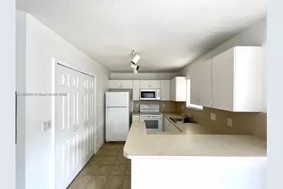 2721 SE 12th Pl #101, Homestead, FL 33035 - Photo 23