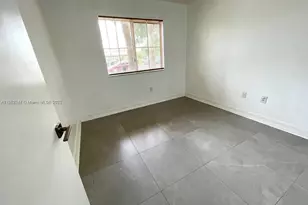 2721 SE 12th Pl, Homestead, FL 33035 - Photo 5