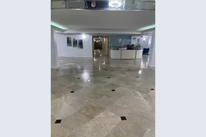 1000 Parkview Dr #523, Hallandale Beach, FL 33009 - Photo 3