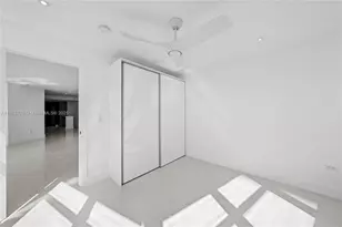 999 Brickell Bay Dr, Miami, FL 33131 - Photo 19
