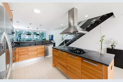 2950 NE 188th St #139, Aventura, FL 33180 - Photo 5