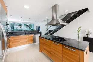 2950 NE 188th St, Aventura, FL 33180 - Photo 5