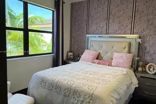 8910 NW 160th Terrace, Miami Lakes, FL 33018 - Photo 9