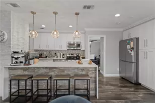 120 Golden Isles Dr, Hallandale Beach, FL 33009 - Photo 19