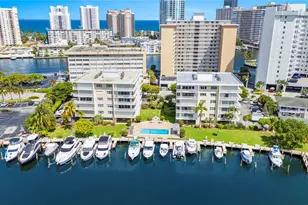 120 Golden Isles Dr, Hallandale Beach, FL 33009 - Photo 39