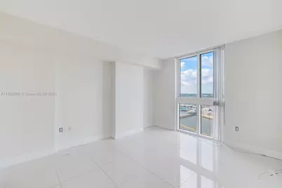 1861 NW North River Dr #1806, Miami, FL 33125 - Photo 29