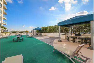 1861 NW North River Dr #1806, Miami, FL 33125 - Photo 45