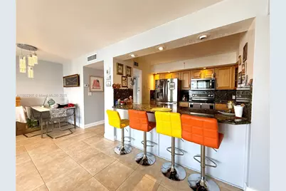 2851 NE 183rd St #1706E, Aventura, FL 33160 - Photo 7