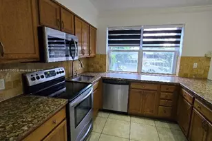 1701 N Treasure Dr, North Bay Village, FL 33141 - Photo 11