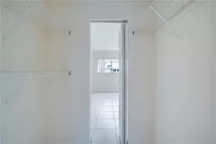 7713 SW 88th St, Miami, FL 33156 - Photo 13