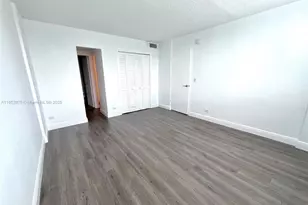 3660 NE 166th St, North Miami Beach, FL 33160 - Photo 13