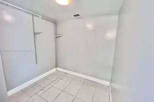 3660 NE 166th St, North Miami Beach, FL 33160 - Photo 15