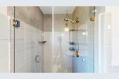 94 NE 17th St, Homestead, FL 33030 - Photo 19