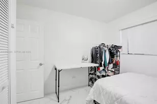 311 SW 68th Terrace, Pembroke Pines, FL 33023 - Photo 17