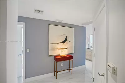 16385 Biscayne Blvd #3015, North Miami Beach, FL 33160 - Photo 5