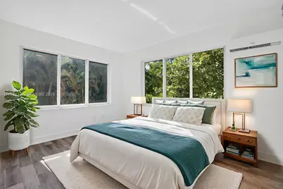 1630 SW 10th St #8, Miami, FL 33135 - Photo 7