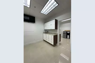 [Address not provided], Doral, FL 33166 - Photo 9