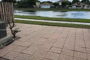 648 SE 32nd Ave, Homestead, FL 33033 - Photo 19