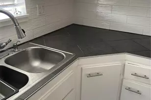 1350 NE 119th St, Miami, FL 33161 - Photo 19