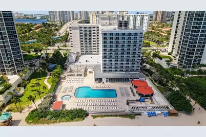 19201 Collins Ave #610, Sunny Isles Beach, FL 33160 - Photo 41