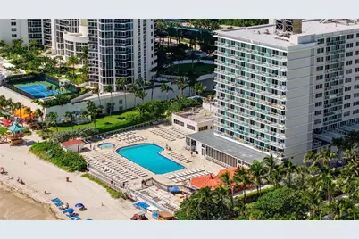 19201 Collins Ave #610, Sunny Isles Beach, FL 33160 - Photo 39