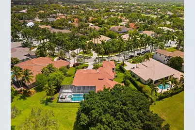 2438 Poinciana Ct, Weston, FL 33327 - Photo 87