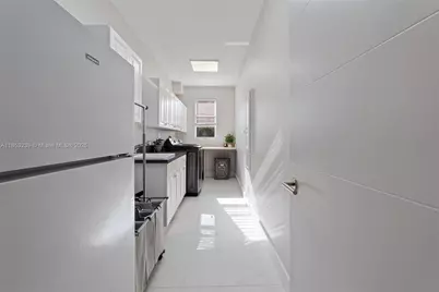 2438 Poinciana Ct, Weston, FL 33327 - Photo 83