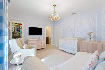 2438 Poinciana Ct, Weston, FL 33327 - Photo 57