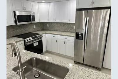 1331 SW 124th Ct #E-3, Miami, FL 33184 - Photo 9