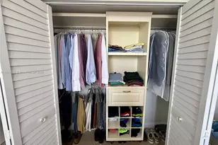 770 Claughton Island Dr, Miami, FL 33131 - Photo 9