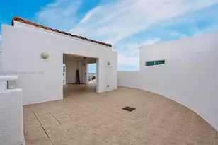 3131 NE 188th St, Aventura, FL 33180 - Photo 77